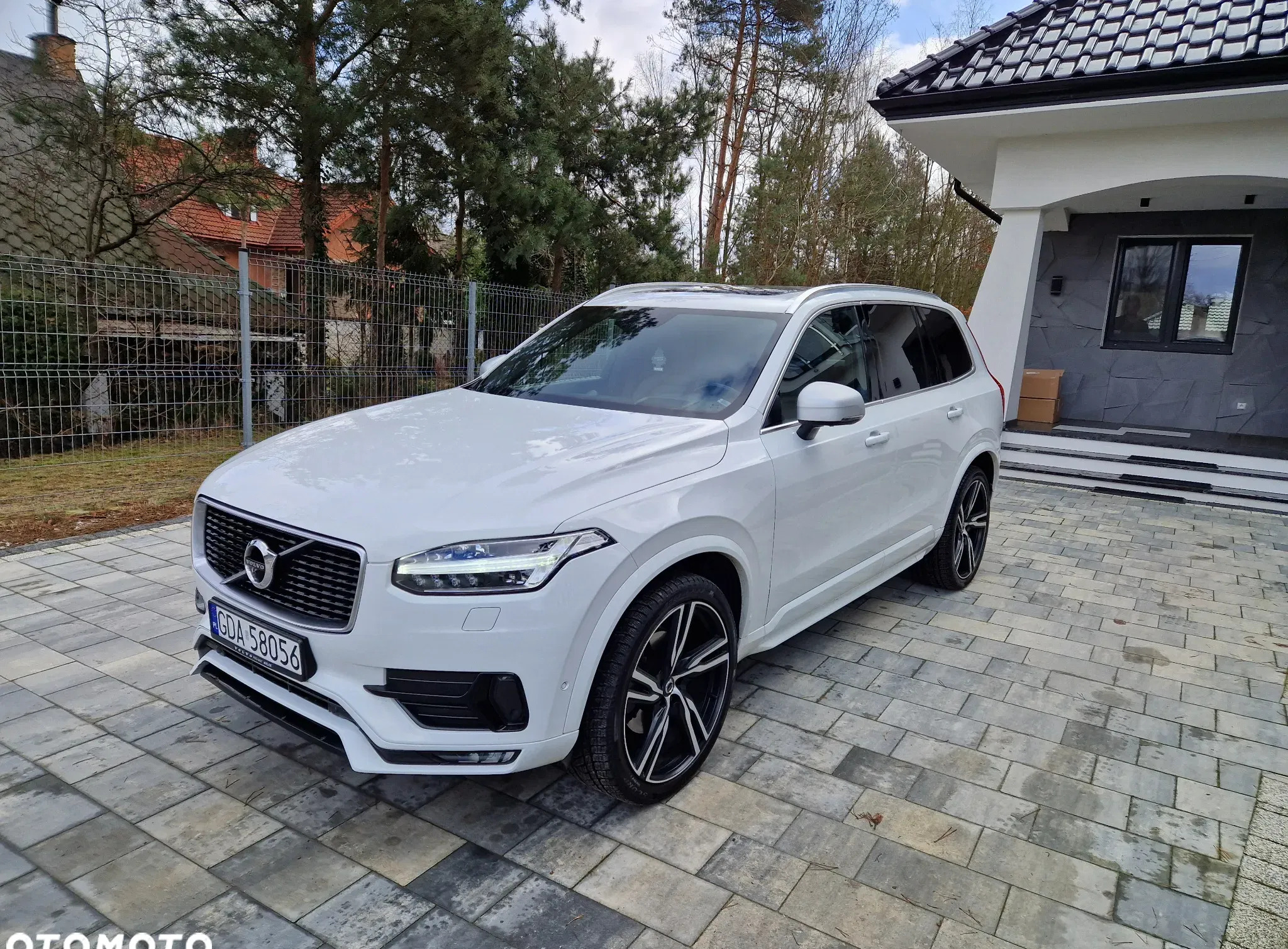 volvo xc 90 mazowieckie Volvo XC 90 cena 189000 przebieg: 99000, rok produkcji 2017 z Góra Kalwaria